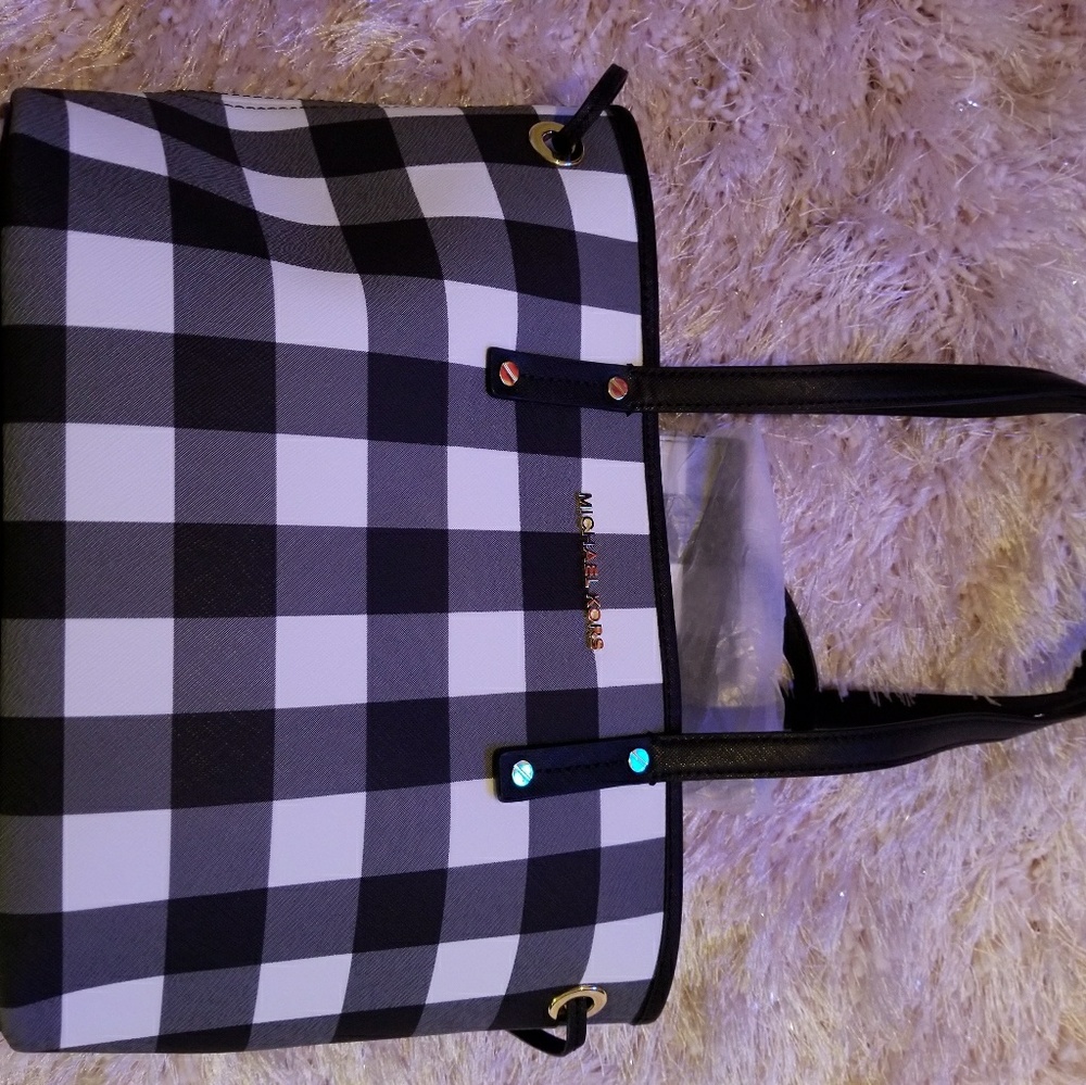 Michael Kors tote